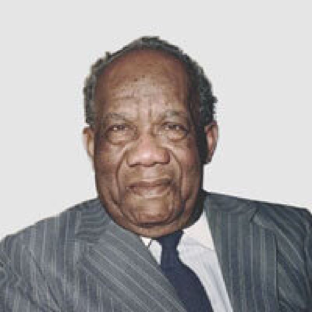 Dr-Oliver-A-Lyseight